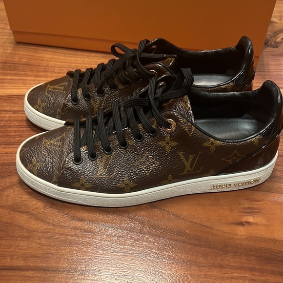 Louis Vuitton Monogram Frontrow Sneaker 38 Excellent Conditon - Picture 9 of 13